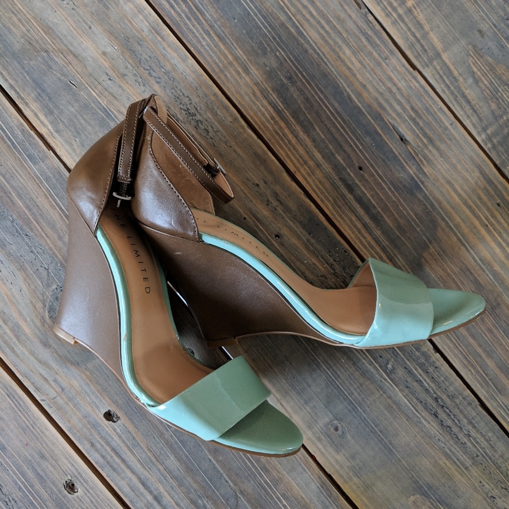 The Limited Teal and Brown Wedge sz 8